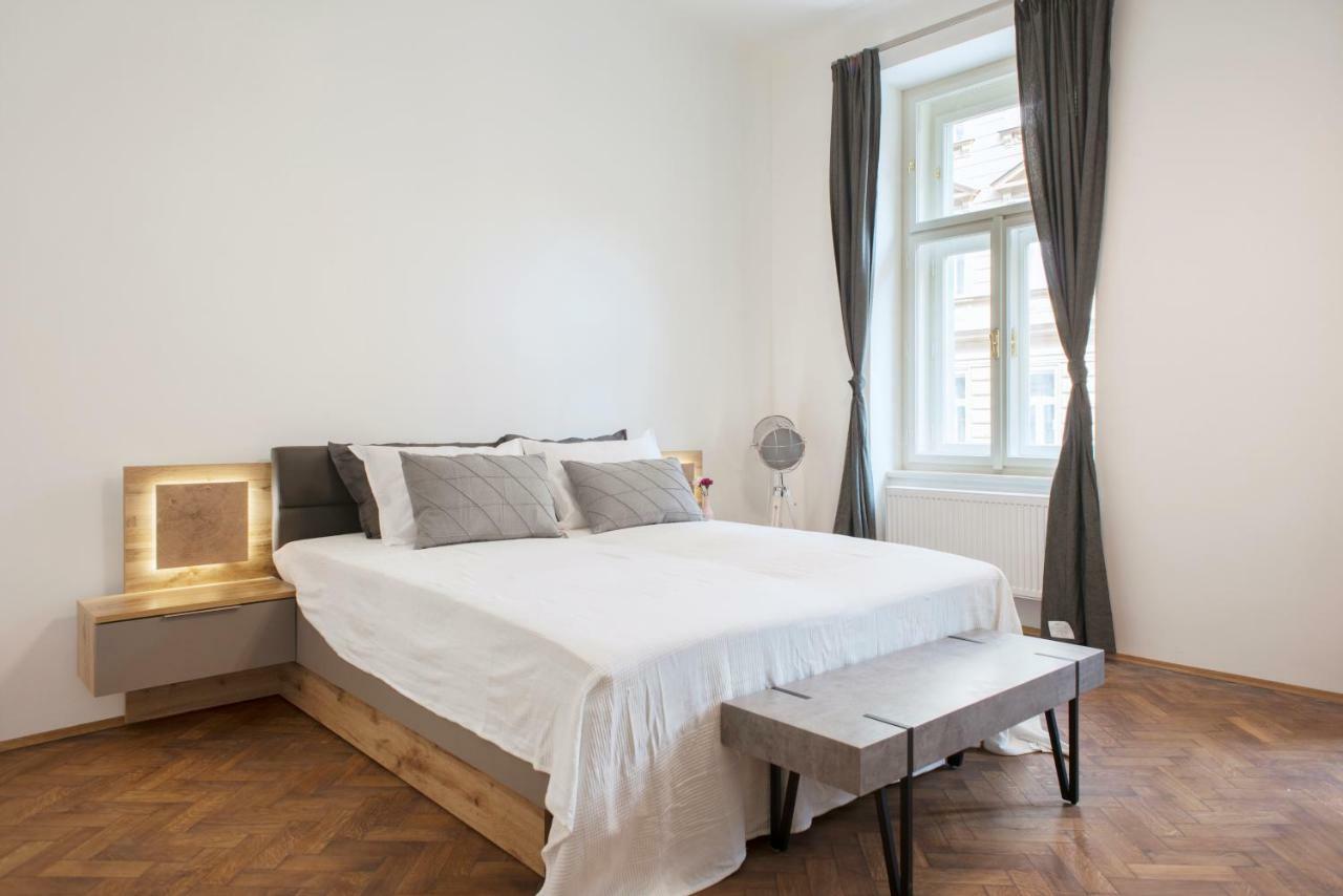 Kent Ridge Loft Apartment Prague Luaran gambar