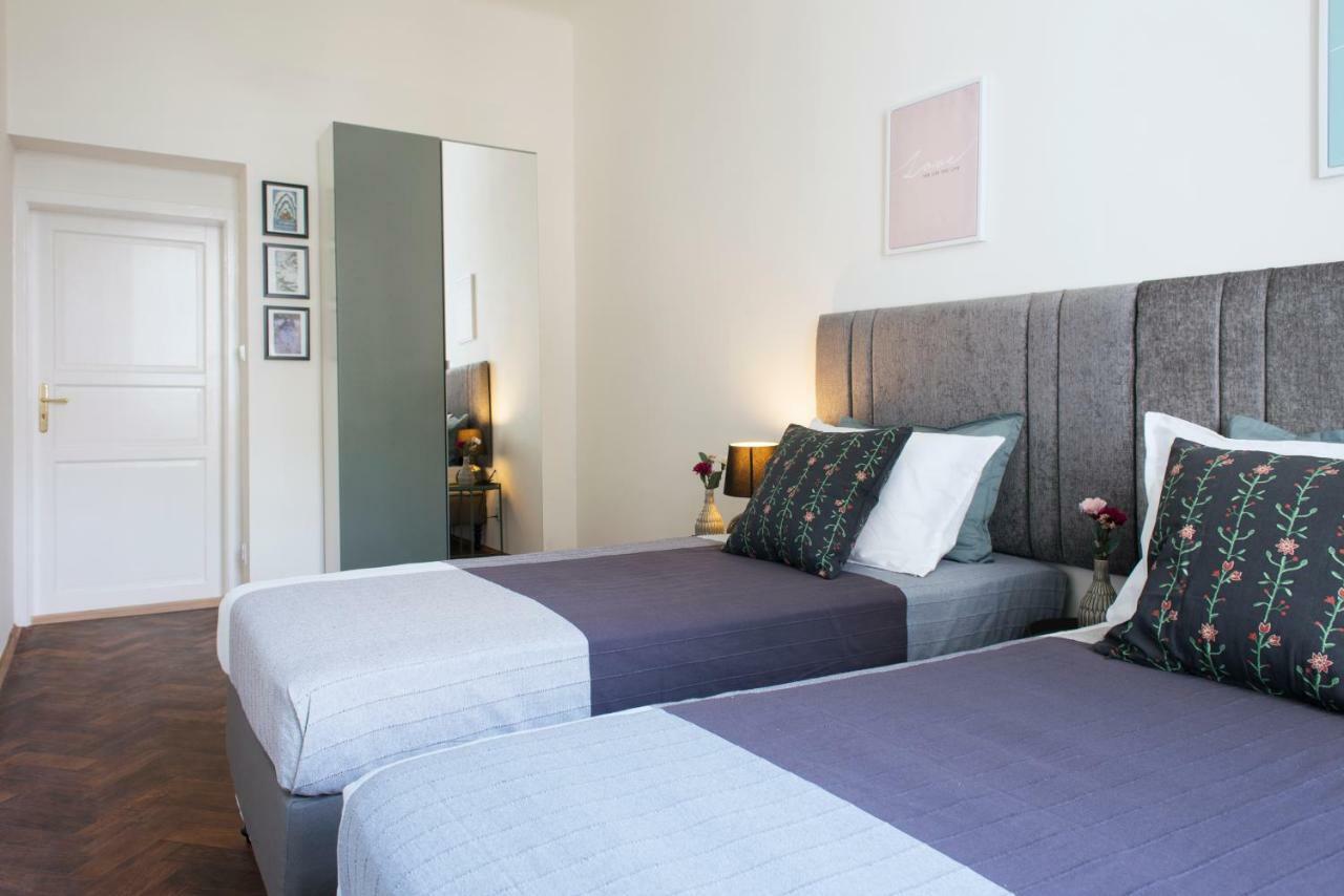 Kent Ridge Loft Apartment Prague Luaran gambar